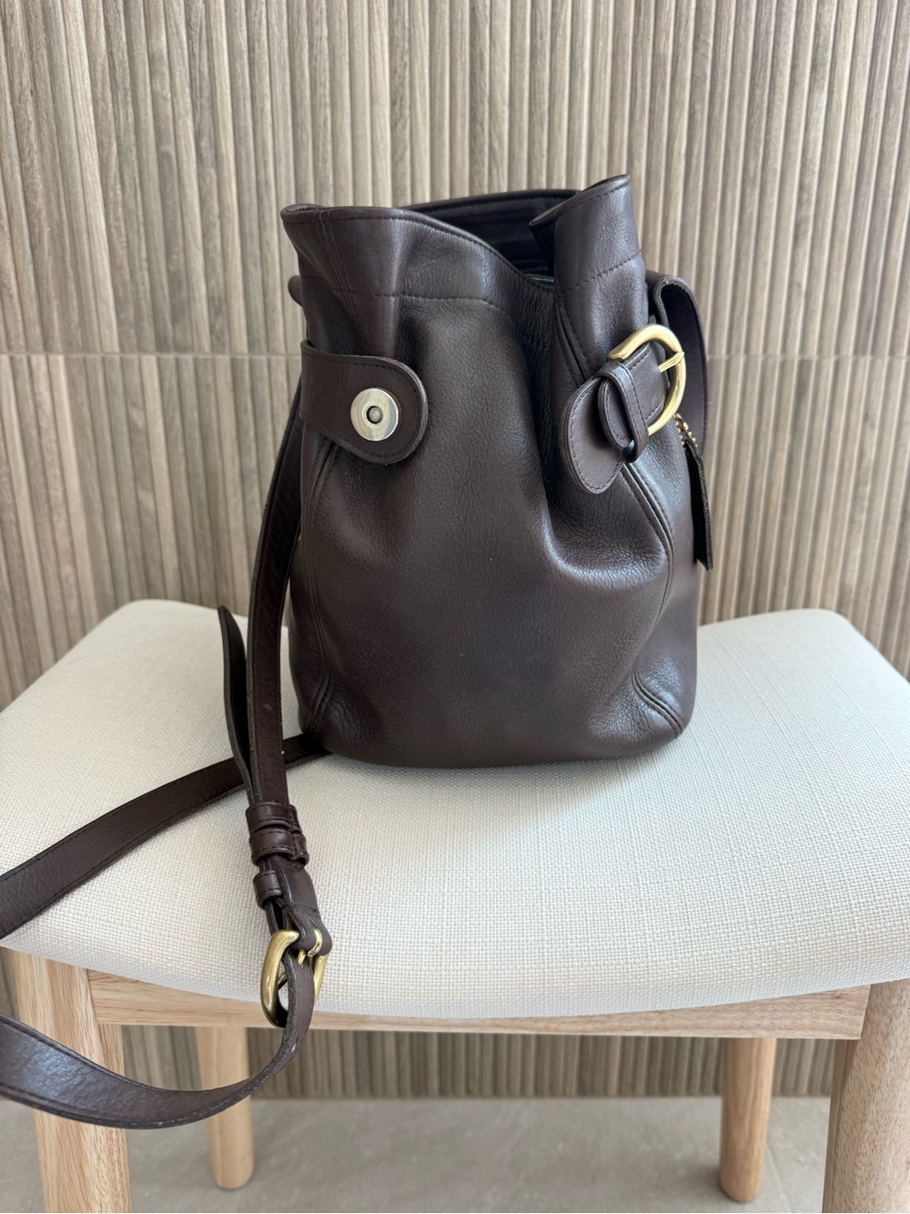 Vintage 1990’s Coach Soho Belted Bucket Bag - Picture 2 of 7